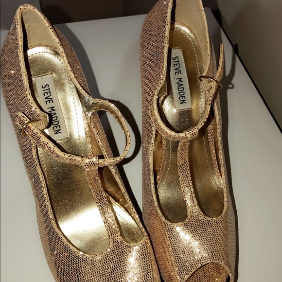 Heels - Picture 5 of 8